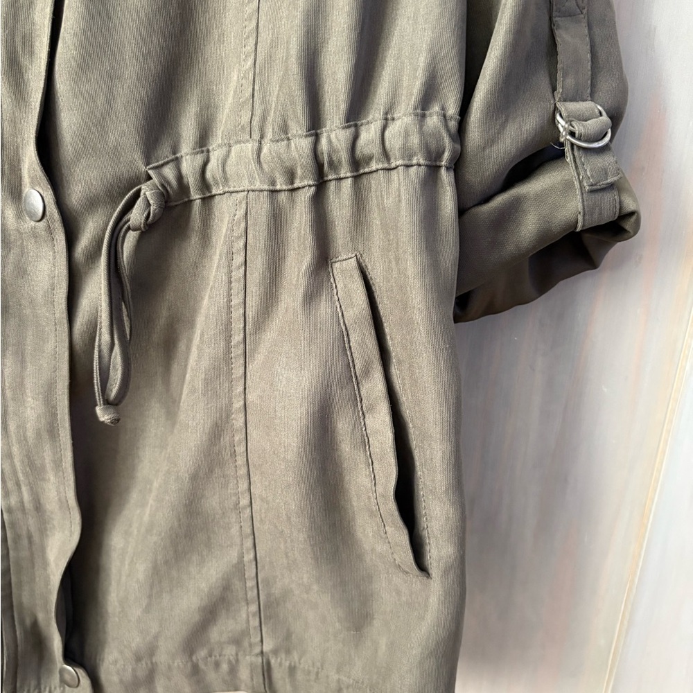 Olive Utility Jacket - Picture 5 of 9